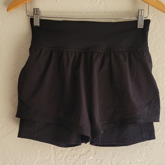 Spanx Shorts Size Small - Picture 1 of 7